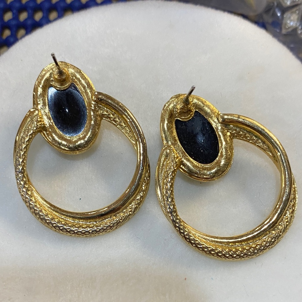 Vintage Black Oval Hoops - Picture 3 of 5